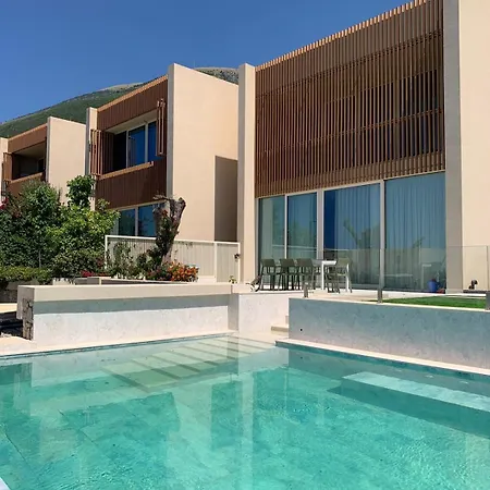 Pool Olivia Coast Appartamento *