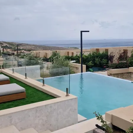 Appartamento Pool Olivia Coast